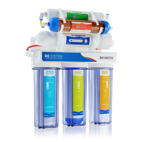 Saltwater aquarium water purification